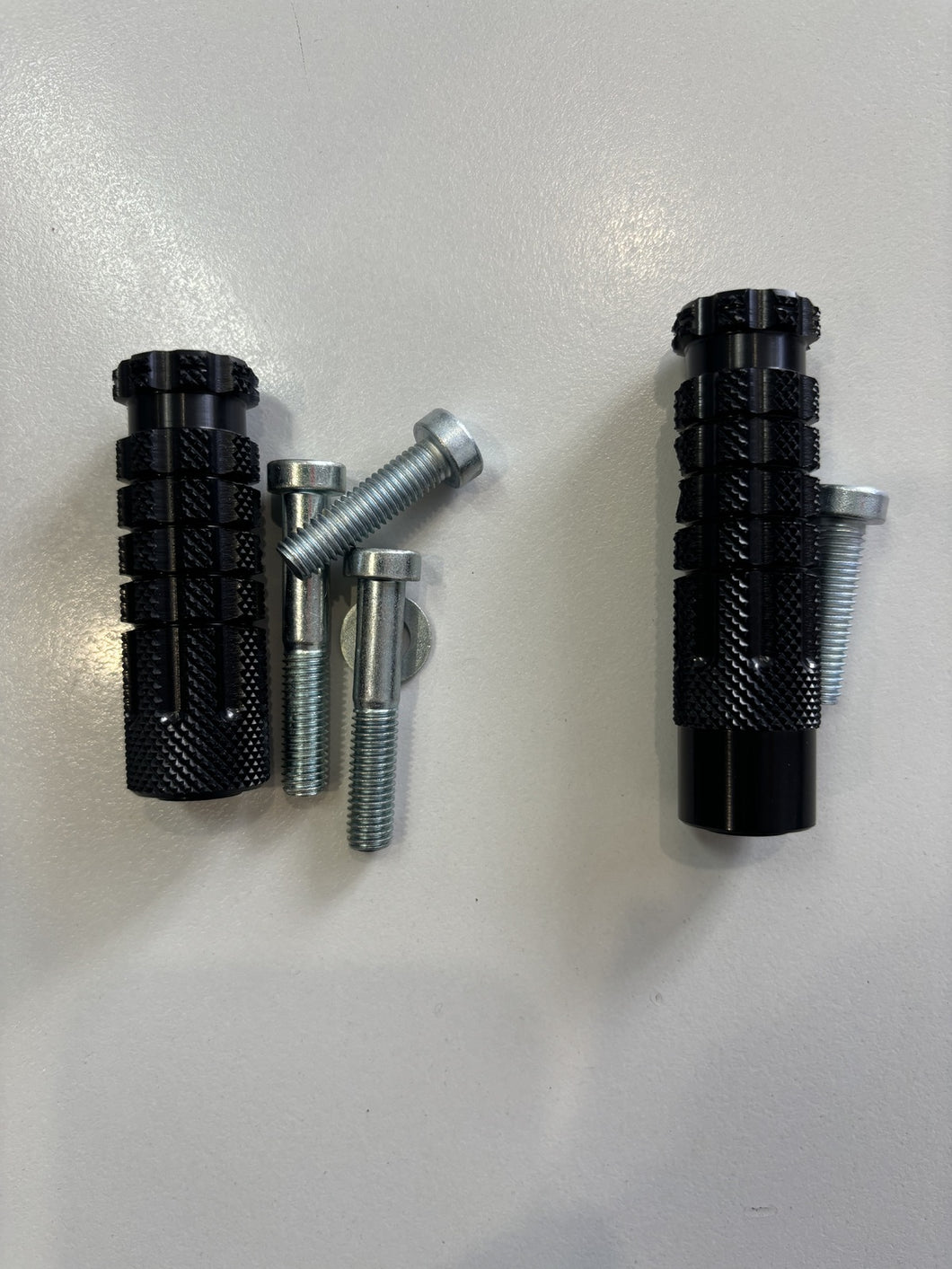 Bonamici Racing Pair Of Footpegs Without Threaded Bolt Head 69/82mm