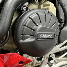 Load image into Gallery viewer, GBRacing Engine Case Cover Set for Ducati Streetfighter V4 2025
