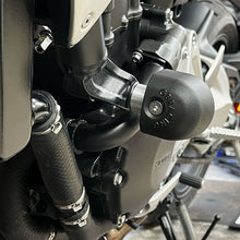 Load image into Gallery viewer, GBRacing XL Bullet Frame Sliders for Honda CB650R